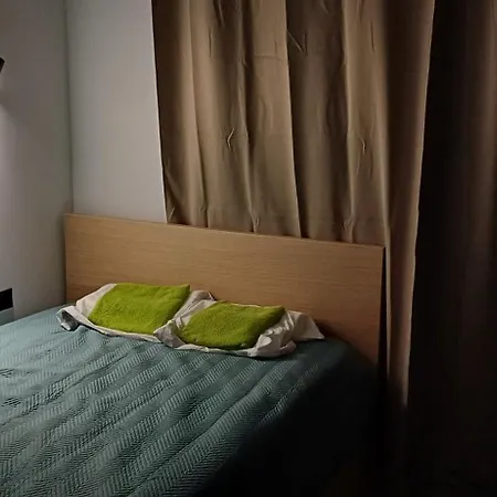 West Harbor Апартаменты