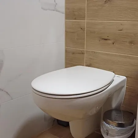 West Harbor Апартаменты