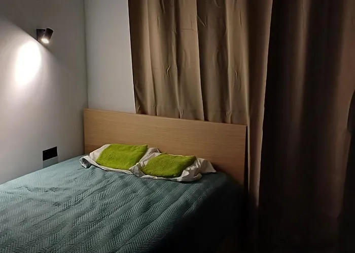 West Harbor Апартаменты