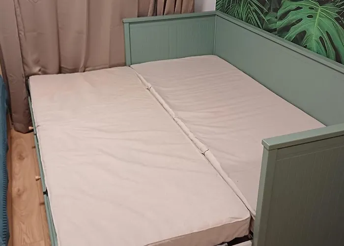 West Harbor Апартаменты